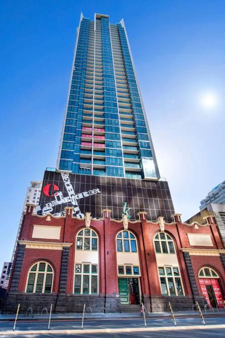 Lonsdale St Luxury Cbd Family Apartment With Free Parking Melburne Exterior foto
