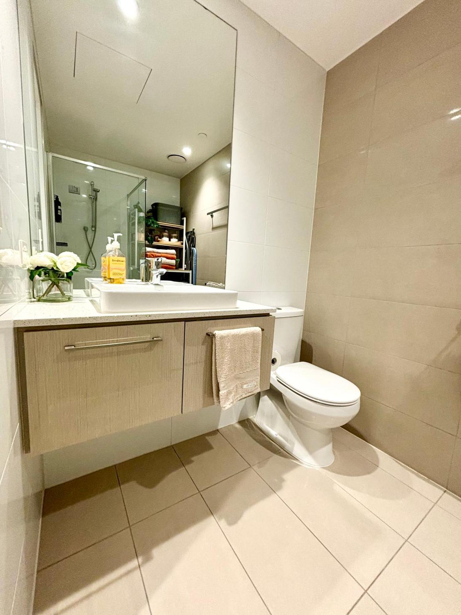 Lonsdale St Luxury Cbd Family Apartment With Free Parking Melburne Exterior foto
