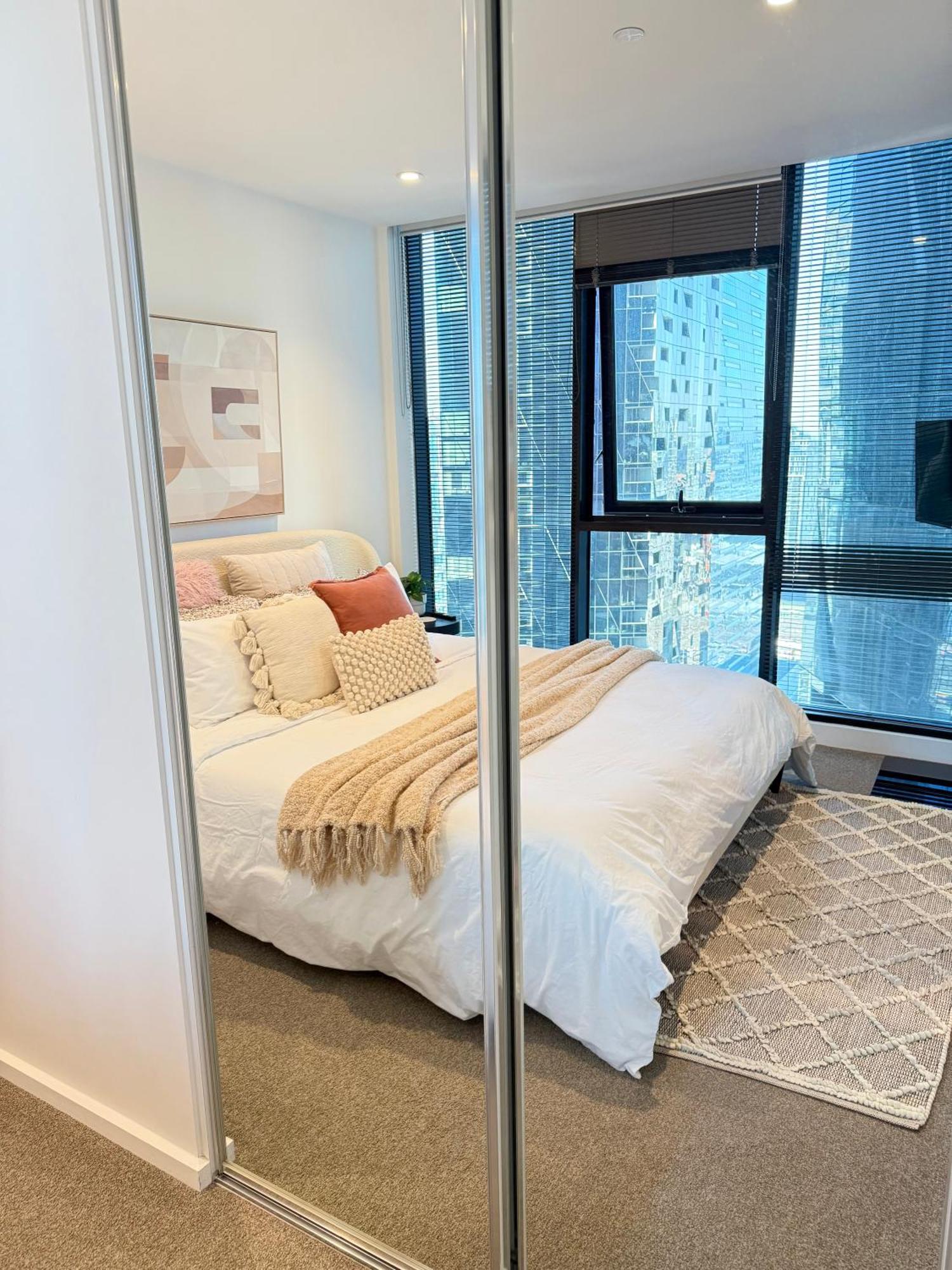 Lonsdale St Luxury Cbd Family Apartment With Free Parking Melburne Exterior foto